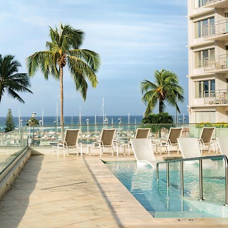 Waikiki Marina Resort At The Ilikai Honolulu Exterior photo